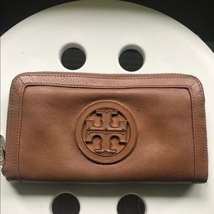 Tory Burch Leather Wallet